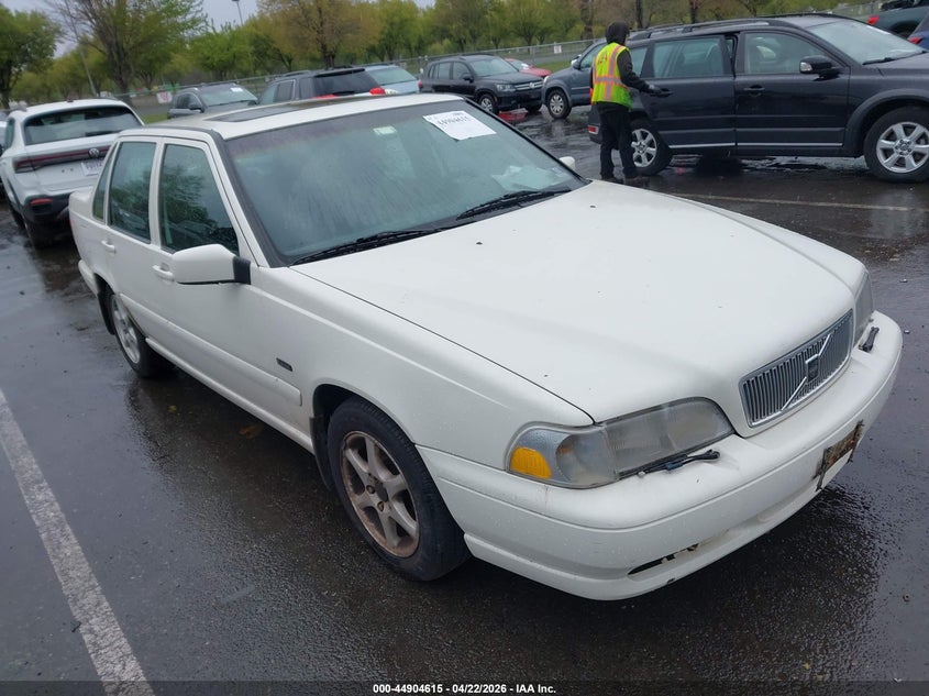 1998 Volvo S70 Glt