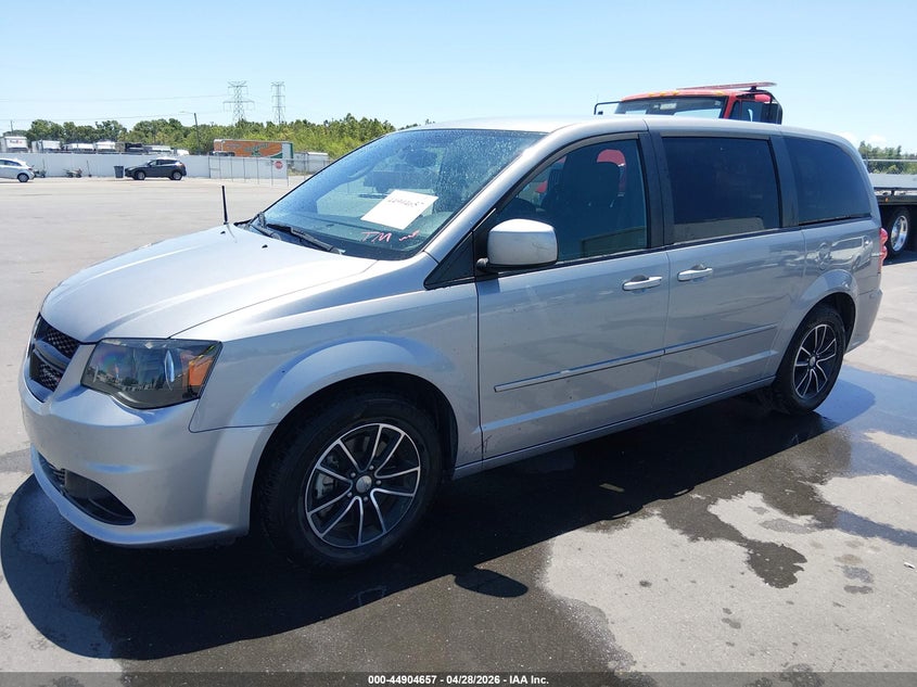 Vin: 2c4rdgbg7fr691847, lot: 45402026, dodge grand caravan se plus 20152