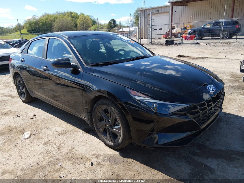 2023 HYUNDAI ELANTRA  (VIN: KMHLM4AG6PU533456)
