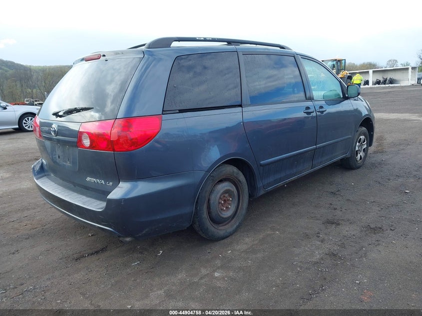 2009 Toyota Sienna Le