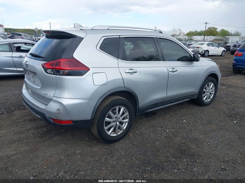 2018 Nissan Rogue Sv