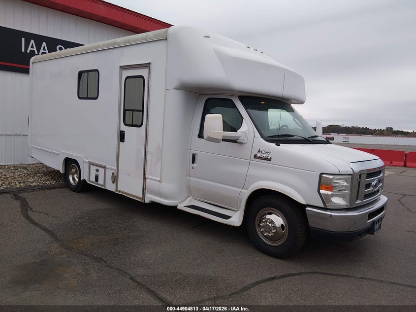 2016 Ford E-450 Cutaway