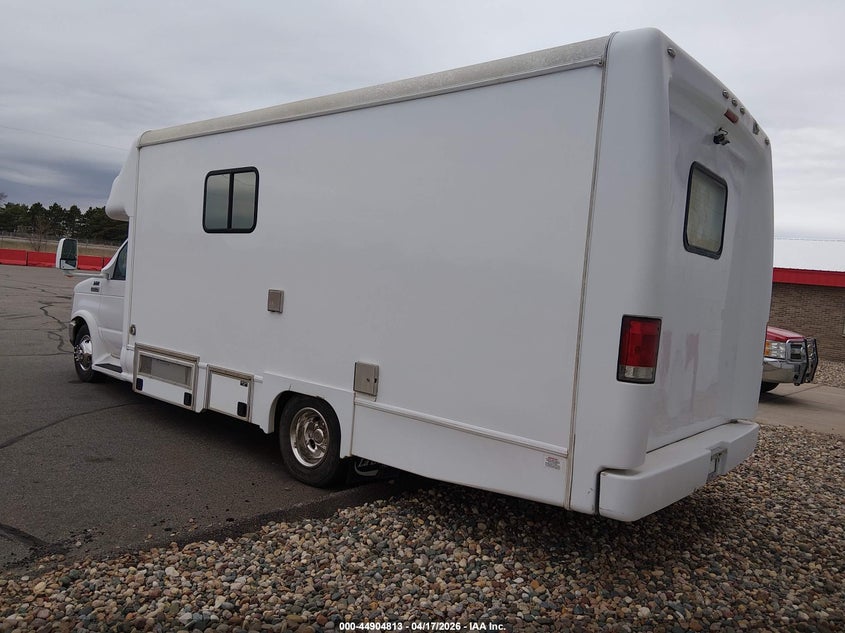 2016 Ford E-450 Cutaway