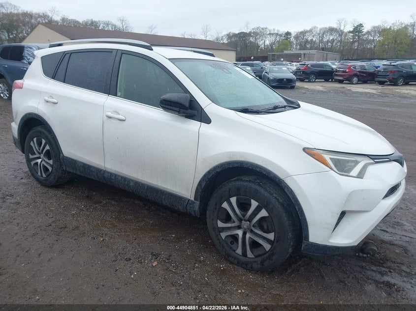 2018 TOYOTA RAV4 LE