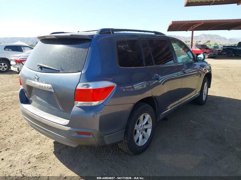 2013 Toyota Highlander Base Plus V6