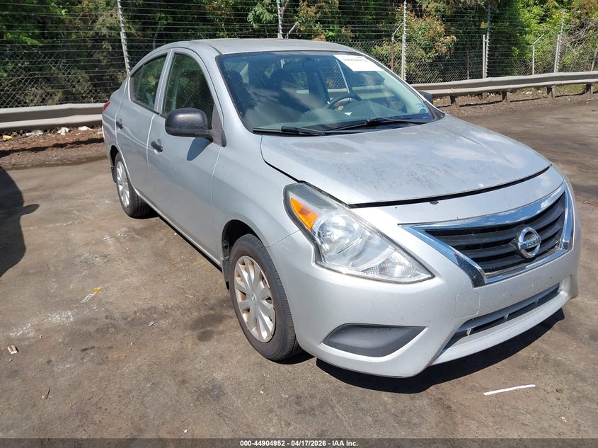 2015 Nissan Versa 1.6 S