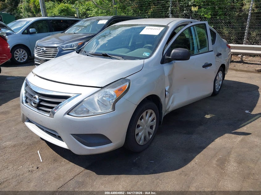 2015 Nissan Versa 1.6 S