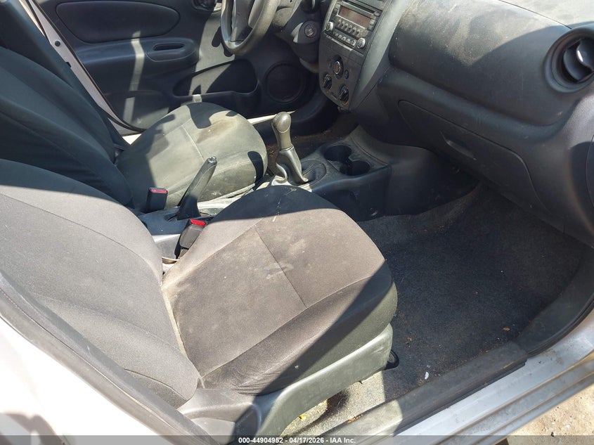 2015 Nissan Versa 1.6 S