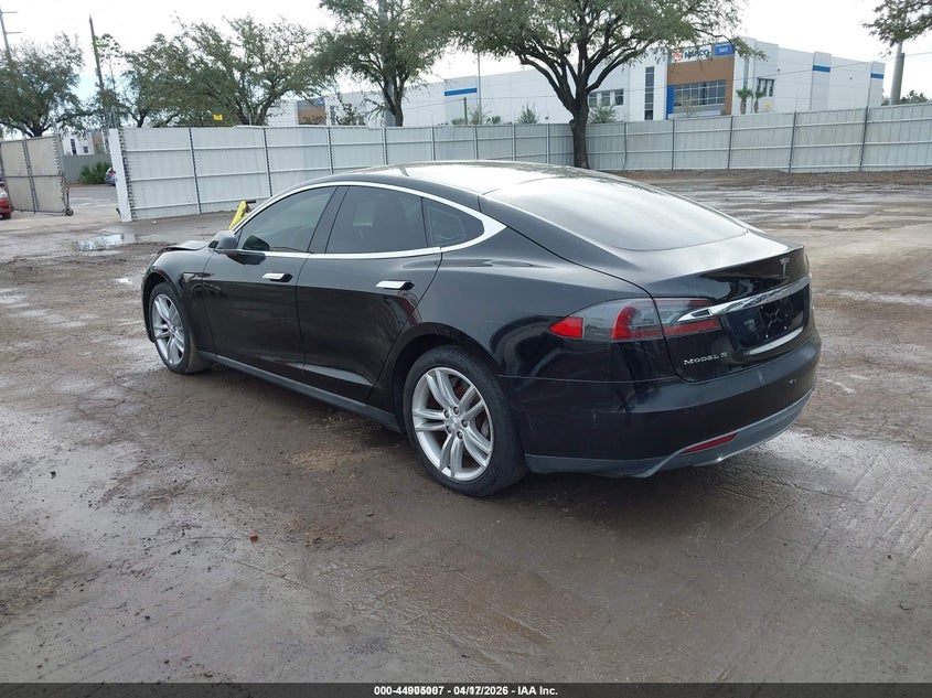 2014 Tesla Model S P85