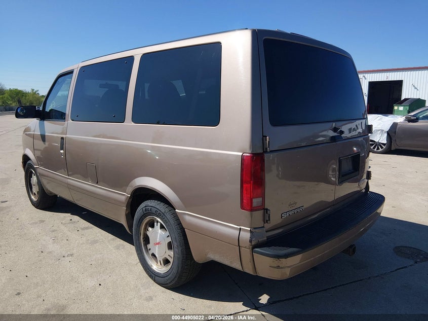 2005 GMC Safari