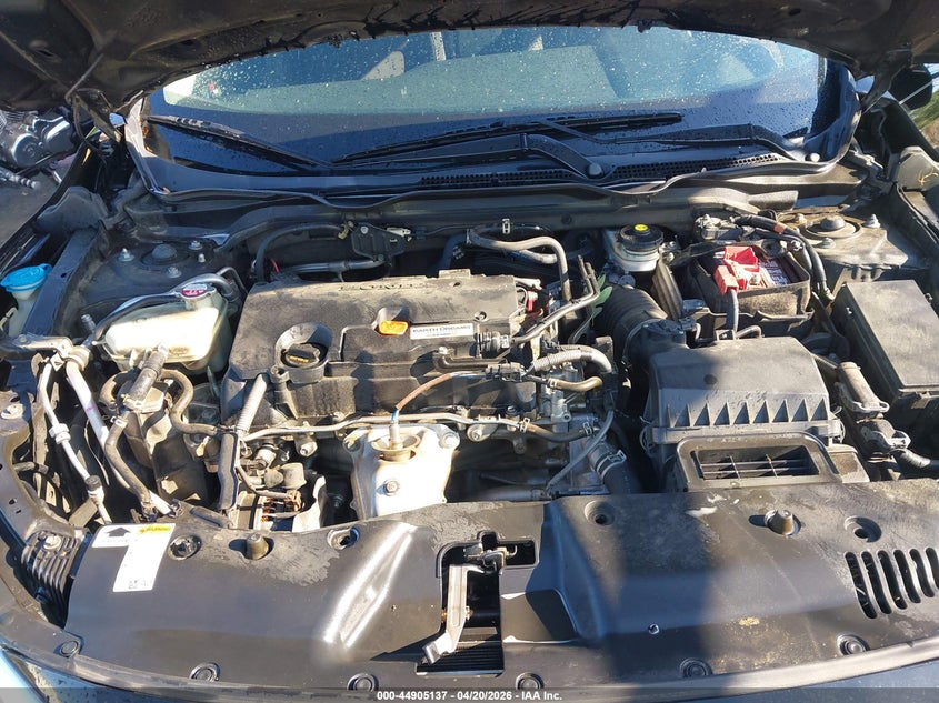 VIN 2HGFC2F79JH528488 2018 HONDA CIVIC EX