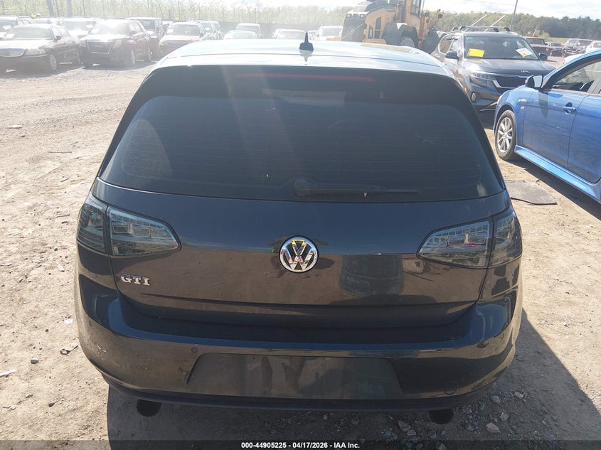 2015 Volkswagen Golf Gti 2.0T Se 4-Door VIN: 3VW5T7AU8FM102821 Lot: 44905225