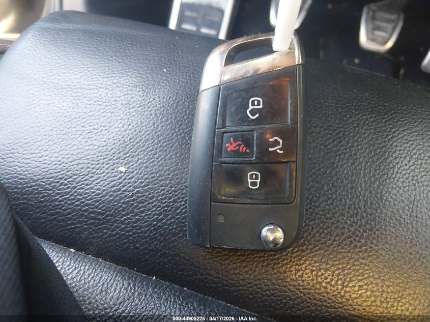 2015 Volkswagen Golf Gti 2.0T Se 4-Door VIN: 3VW5T7AU8FM102821 Lot: 44905225