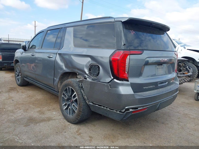 2021 GMC YUKON XL 5.3L V-8 DI, VVT, 35(VIN: 1GKS2HKD7MR403478