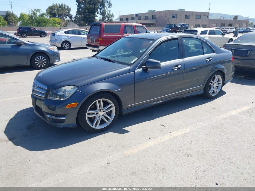 2013 Mercedes-Benz C 250 Sport