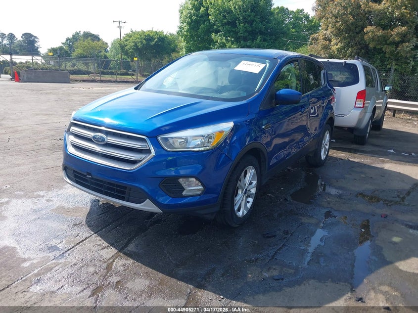 2019 Ford Escape Se 1FMCU0GD8KUB15592 photo 1