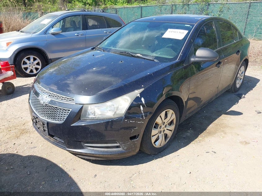 2013 Chevrolet Cruze Ls Auto