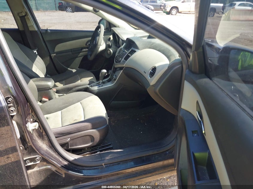 2013 Chevrolet Cruze Ls Auto