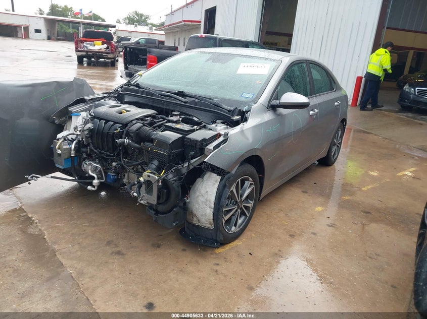 2024 Kia Forte Lxs 3KPF24ADXRE811550 photo 1