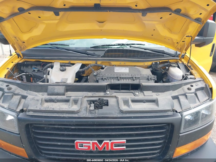 2023 GMC Savana Cutaway Work Van VIN: 7GZ37TC73PN003445 Lot: 44905650
