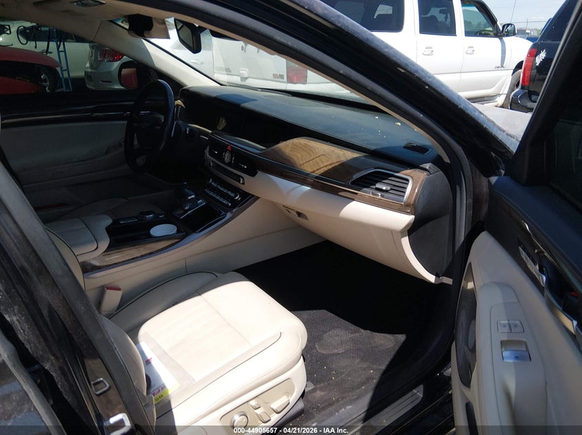 2019 Genesis G90 5.0 Ultimate