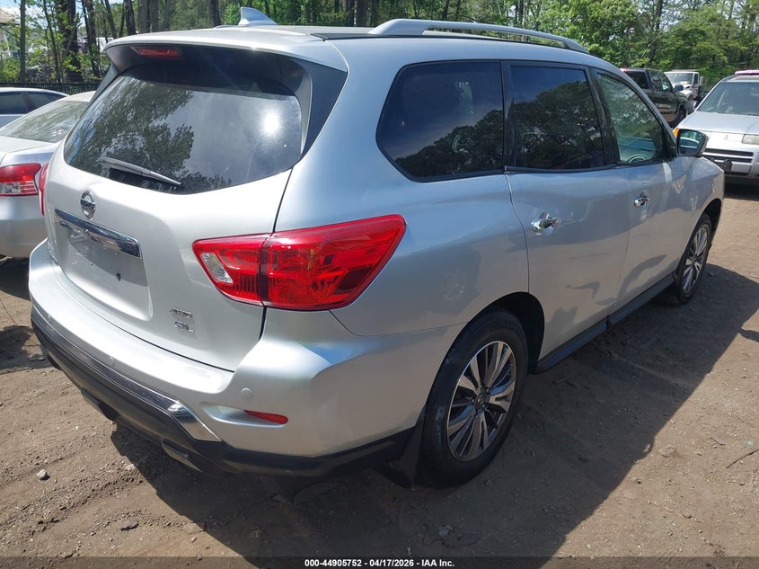 2019 Nissan Pathfinder Sl