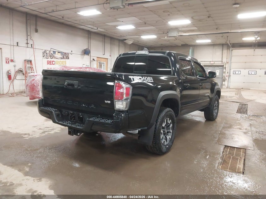Vin: 3tmcz5an0nm498585, lot: 45403217, toyota tacoma 4wd trd off road 20224