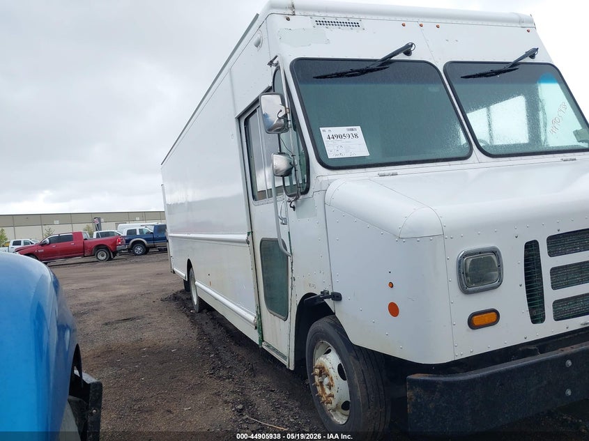2013 FORD F-59 COMMERCIAL STRIPPED auction photo 1