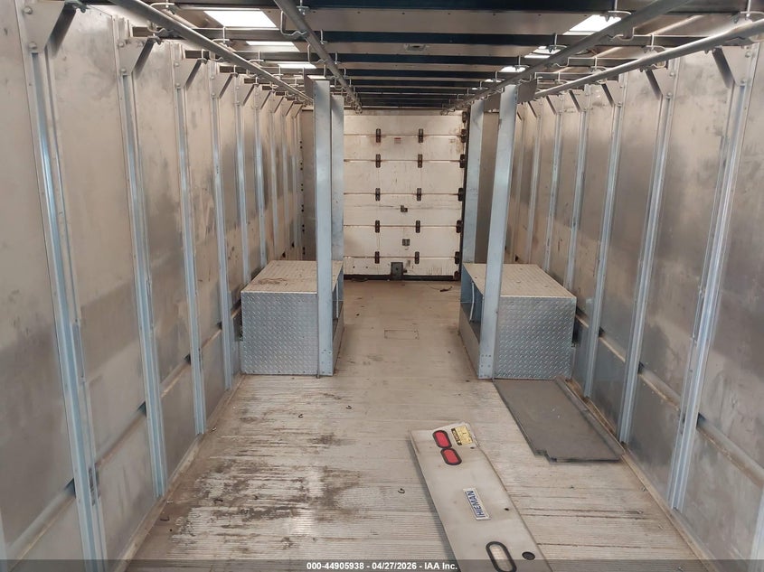 2013 FORD F-59 COMMERCIAL STRIPPED auction photo 7