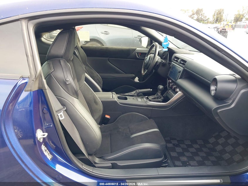 2023 TOYOTA GR86 2.4L H-4 DI, DOHC, V(VIN: JF1ZNBF11P8752599