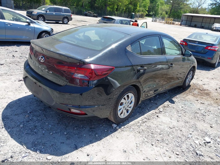 2019 Hyundai Elantra Se