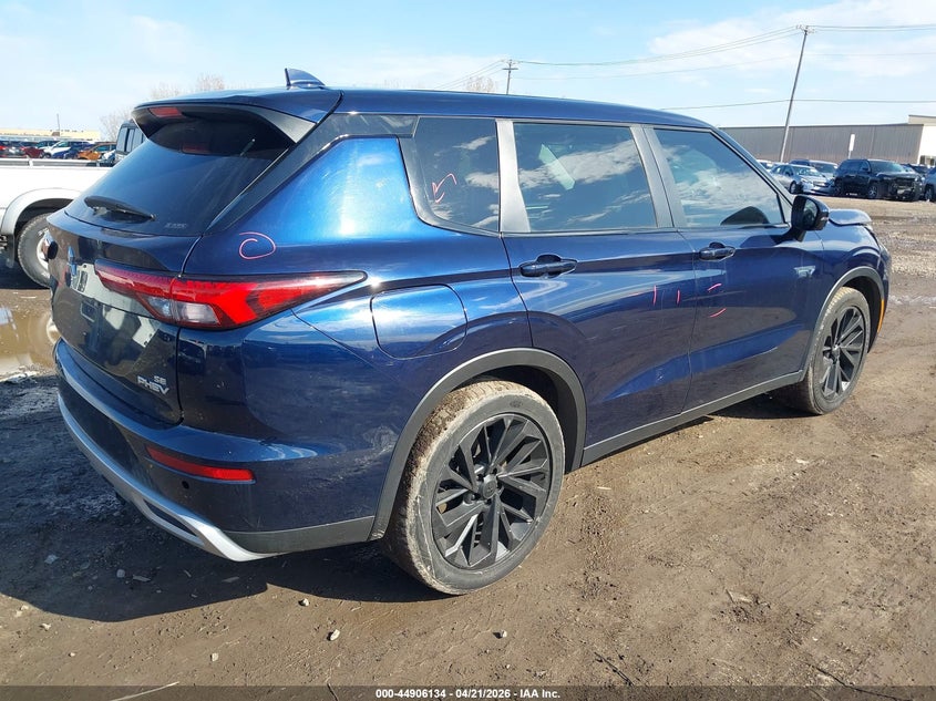 2023 MITSUBISHI OUTLANDER PHEV auction photo 4