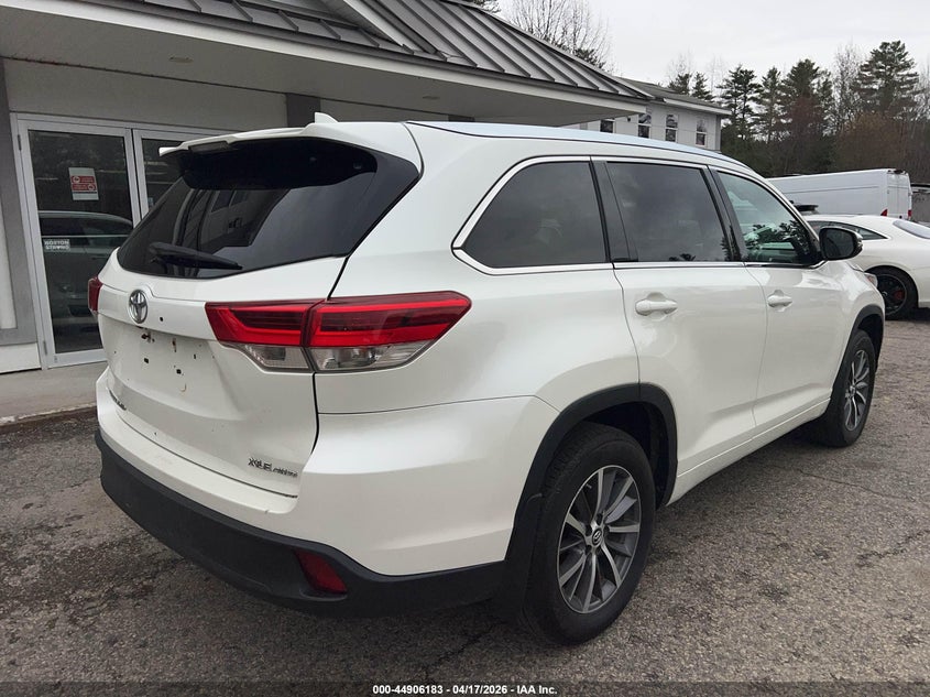 2018 Toyota Highlander Xle