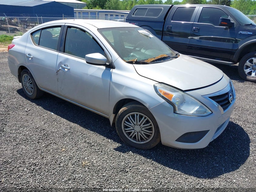 2016 Nissan Versa 1.6 Sv