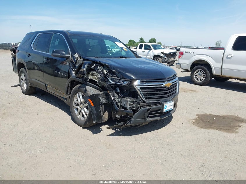 2022 CHEVROLET TRAVERSE AWD LS