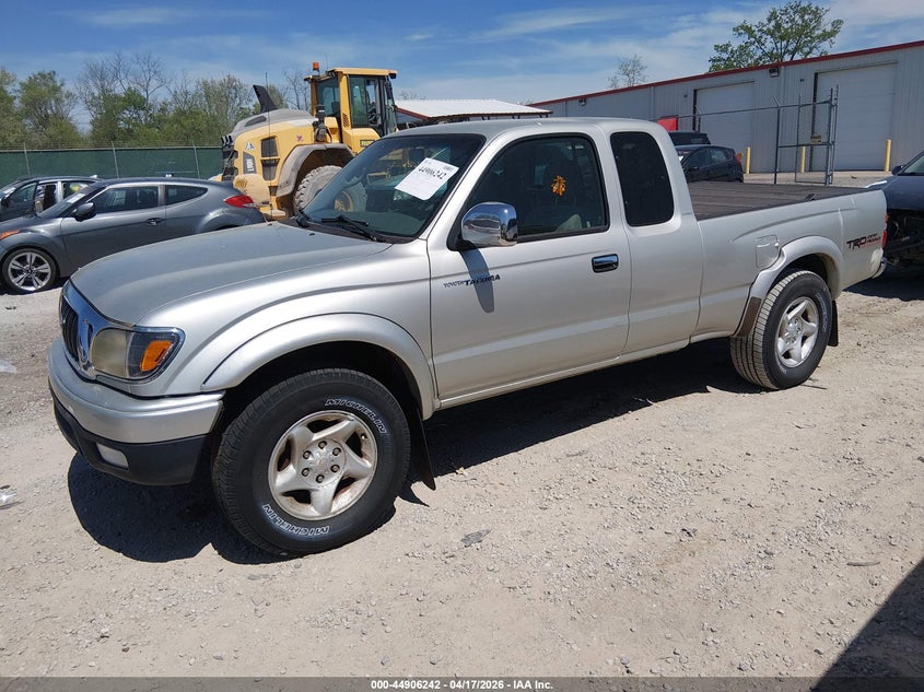 2004 Toyota Tacoma Base V6
