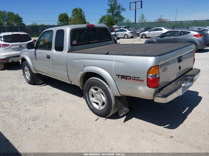 2004 Toyota Tacoma Base V6