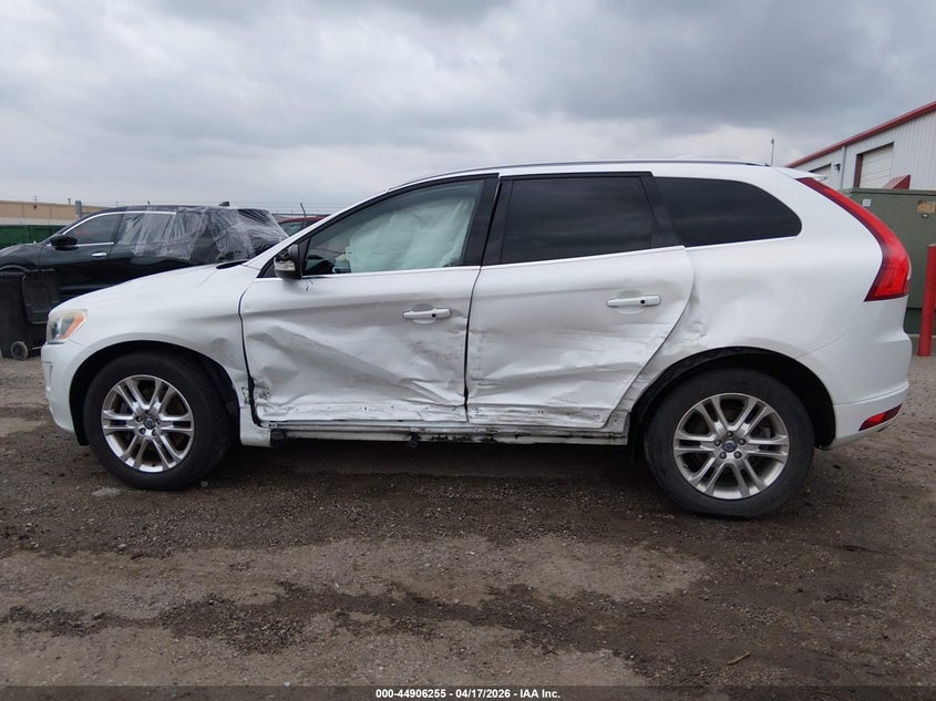 2015 Volvo Xc60 T5 Premier VIN: YV440MDB6F2579106 Lot: 44906255
