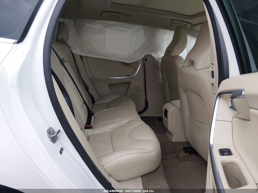 2015 Volvo Xc60 T5 Premier VIN: YV440MDB6F2579106 Lot: 44906255