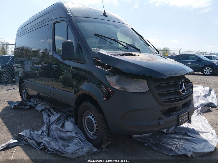 Vin: w1z4kfhyxtt603766, lot: 45403650, mercedes-benz sprinter 2500 standard roof 4-cyl diesel 2026 img_1