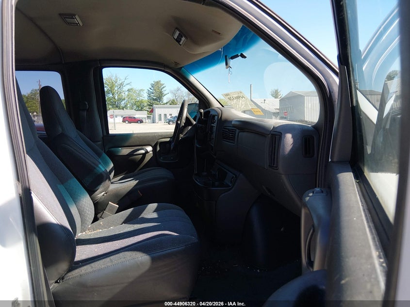 2001 Chevrolet Express