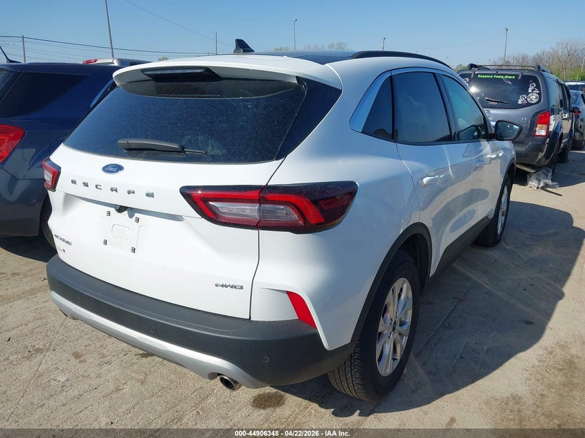 2024 FORD ESCAPE auction photo 4