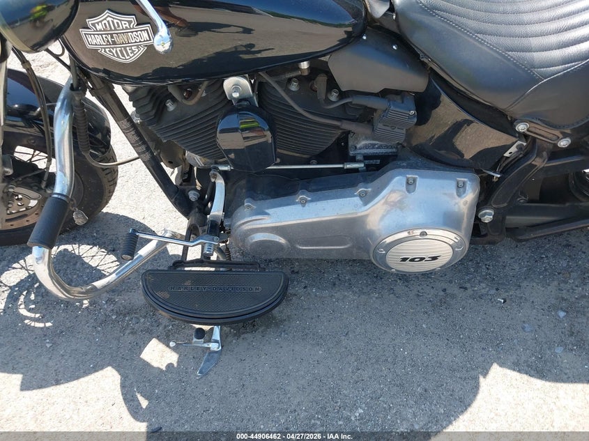 2013 Harley-Davidson Fls Softail Slim VIN: 1HD1JRV10DB039252 Lot: 44906462