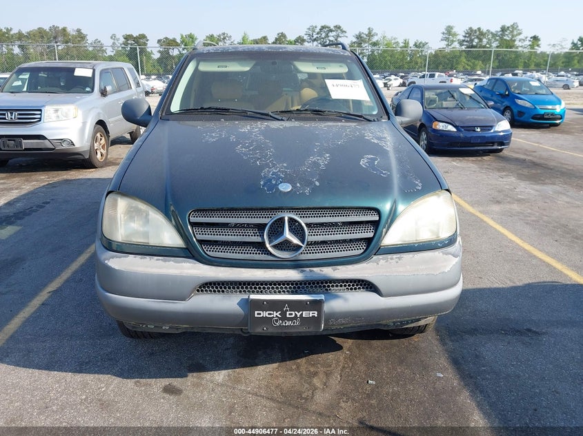 1998 Mercedes-Benz Ml 320 Classic VIN: 4JGAB54E0WA039588 Lot: 44906477