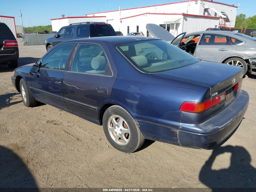 1997 Toyota Camry Le