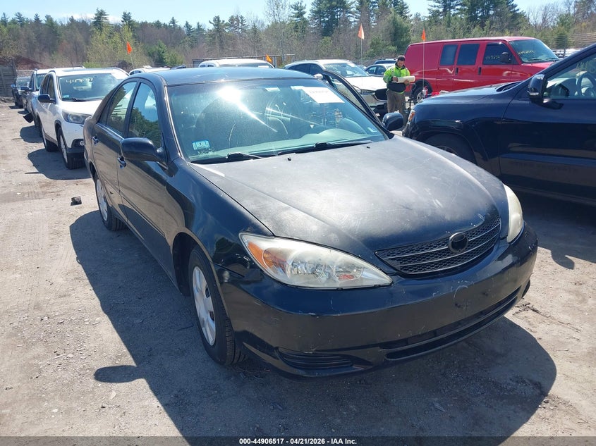 2004 Toyota Camry Le