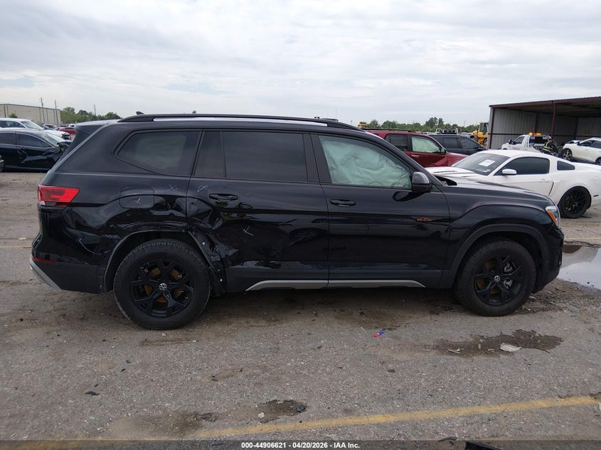 2024 VOLKSWAGEN ATLAS 2.0T PEAK EDITION SE W/TECHNOLOGY — Фото 13
