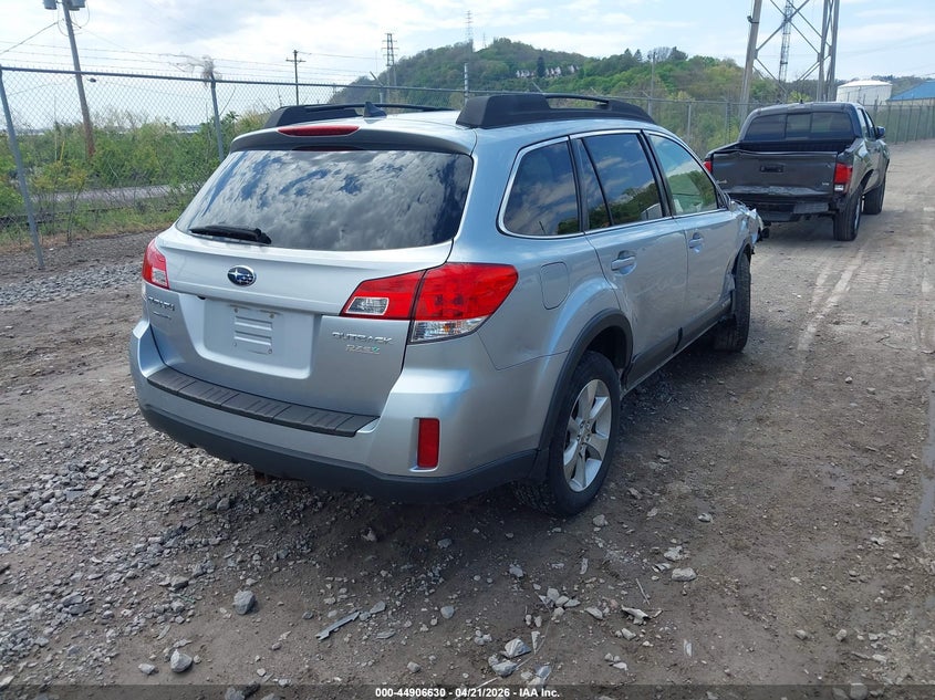 2013 Subaru Outback 2.5I Limited