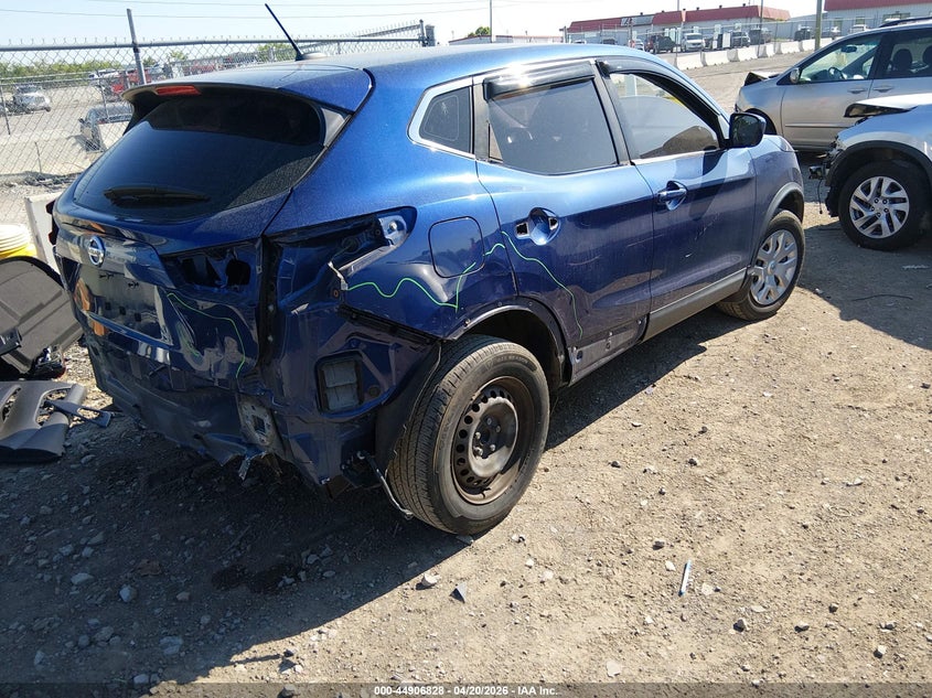 2020 NISSAN ROGUE SPORT auction photo 4
