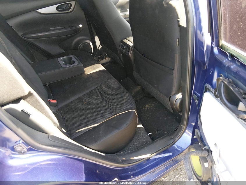 2020 NISSAN ROGUE SPORT auction photo 8